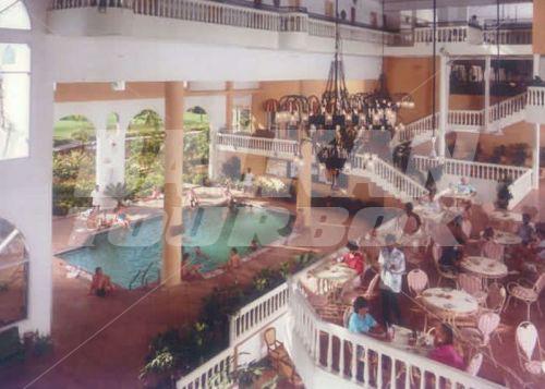 holiday in Majorda Beach Resor