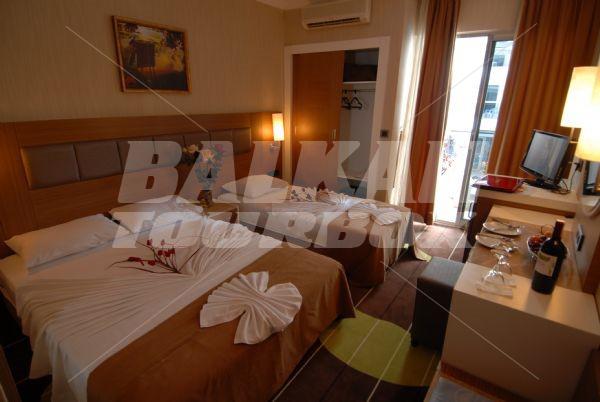 holiday in Oba Star