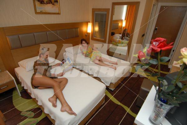 holiday in Oba Star