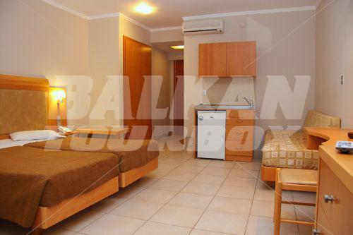 holiday in Saint Constantin
