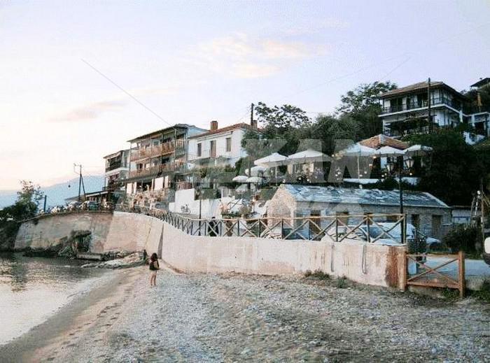 holiday in Maistrali Hotel