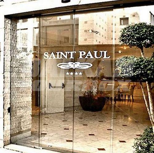 holiday in Saint Paul