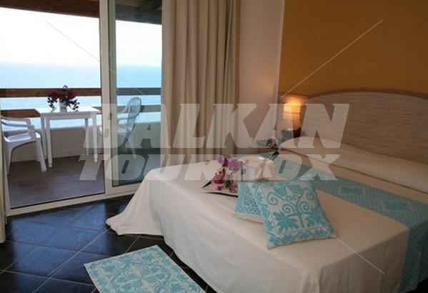 почивка в  Castelsardo Resort Village