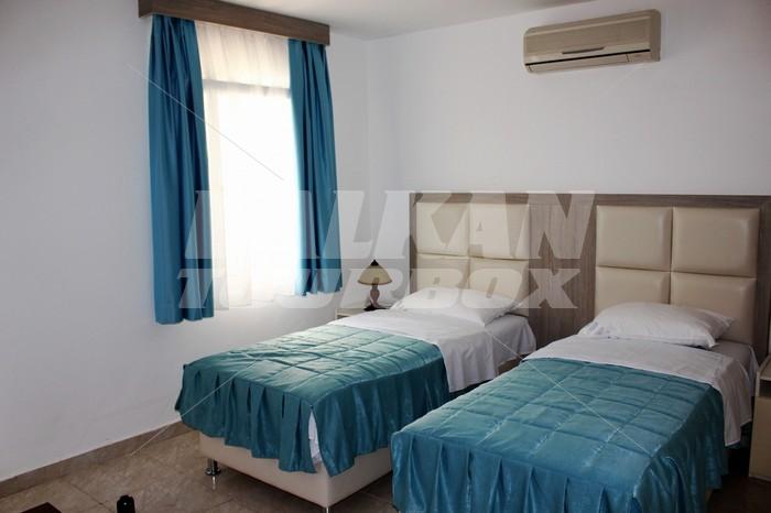 holiday in Bojana Villa