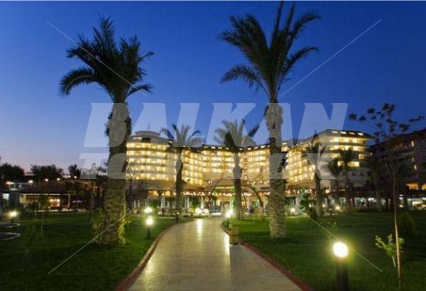 почивка в Saphir Resort and Spa