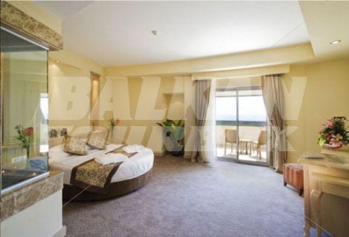 почивка в Saphir Resort and Spa