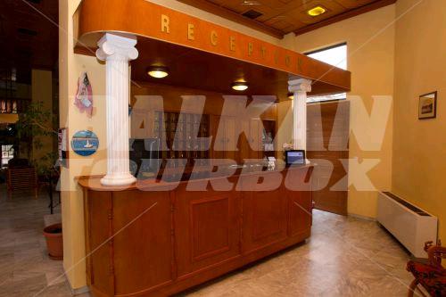 holiday in Mirabel City Center