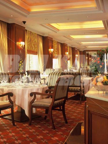 почивка в NJV Athens Plaza
