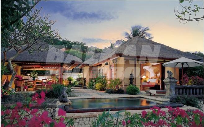 holiday in Four Seasons Resort