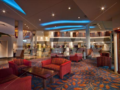 почивка в Grand Chancellor Surfers Paradise