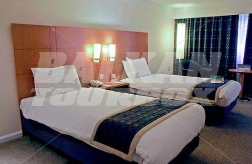 почивка в Holiday Inn York
