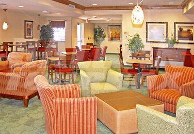 почивка в TownePlace Suites by Marriott Colorado Springs South