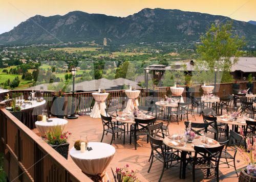 почивка в Cheyenne Mountain Ranch