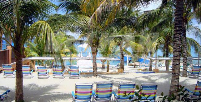 почивка в Cozumel and Resort