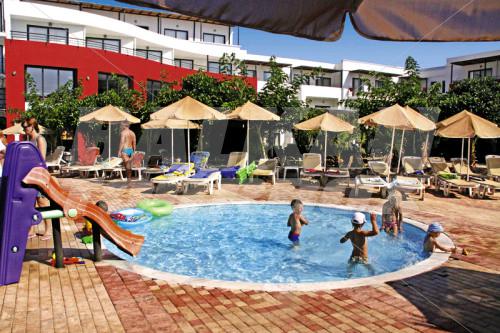 holiday in Arminda