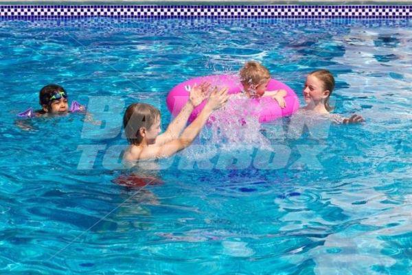 почивка в Golden Sands Hotel Apartments