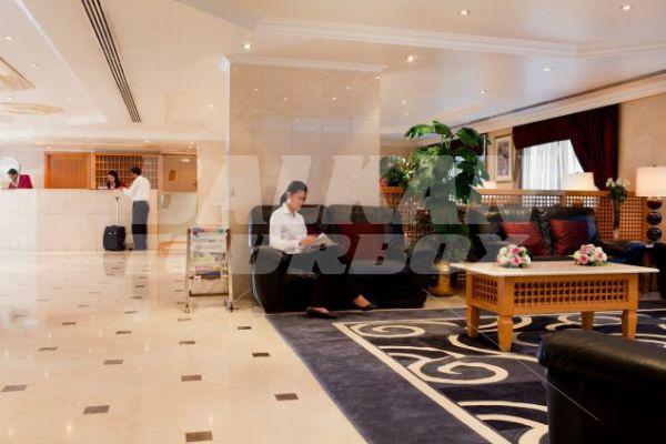 почивка в Golden Sands Hotel Apartments