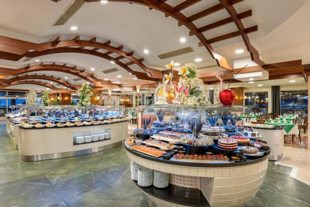 holiday in Alva Donna Beach Resort Comfort