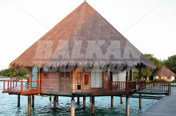 почивка в Velidhu Island Resort