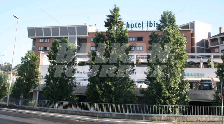почивка в  Ibis Roma Fiera