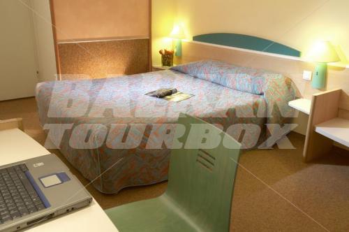 почивка в Ibis Roma Fiera