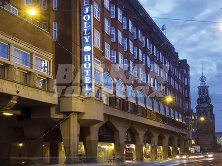 почивка в  NH Carlton Amsterdam