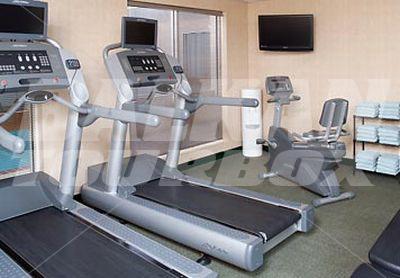 почивка в Courtyard by Marriott Cleveland Independence