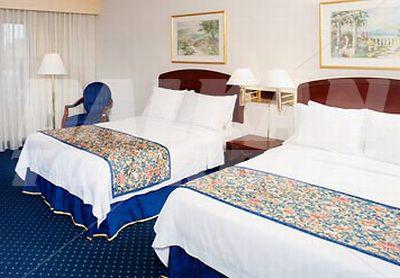 почивка в Courtyard by Marriott Cleveland Independence