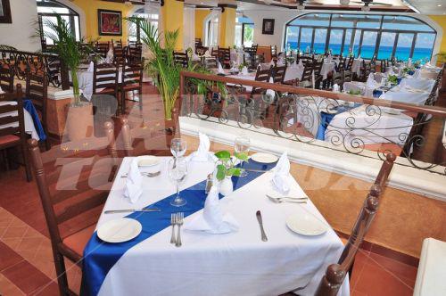 почивка в Flamingo Cancun