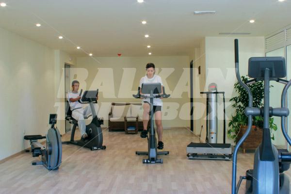почивка в Alhambra Thalassa