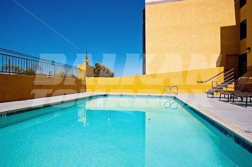 почивка в Holiday Inn Downtown Long Beach