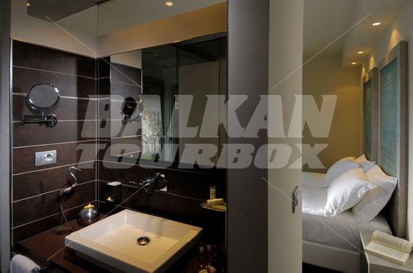 почивка в Yes Hotel Touring