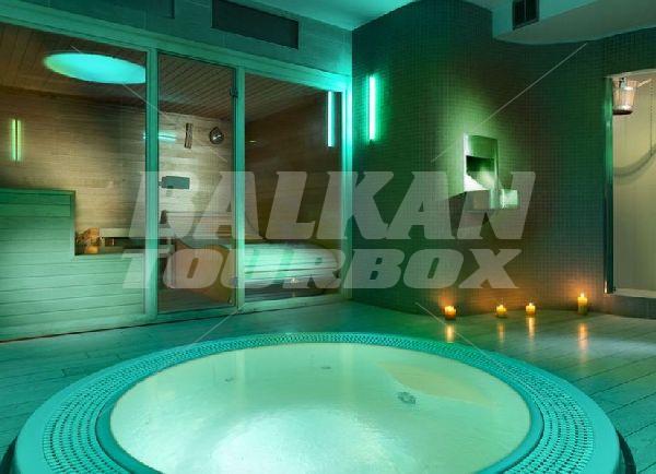 почивка в Yes Hotel Touring