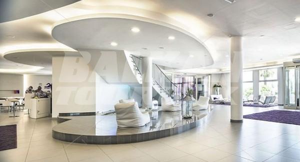почивка в Yes Hotel Touring