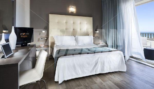почивка в Yes Hotel Touring