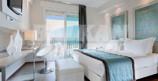 почивка в Yes Hotel Touring