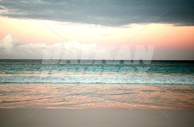 почивка в Pink Sands