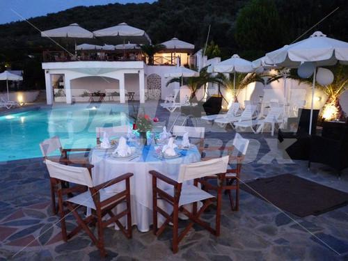 holiday in Seralis