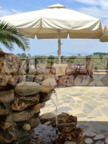 holiday in Seralis