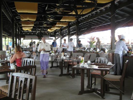 почивка в Kandaburi Resort