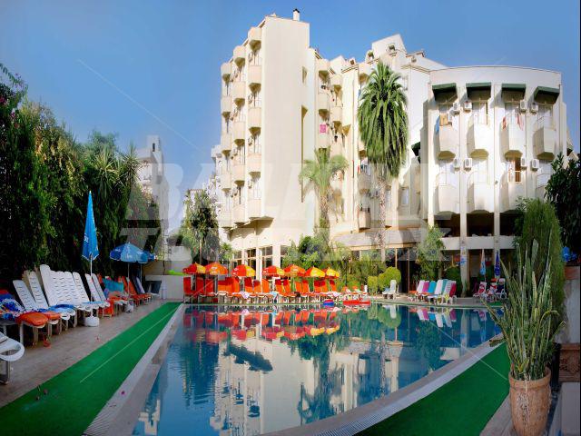 holiday in Sun Maris Beach