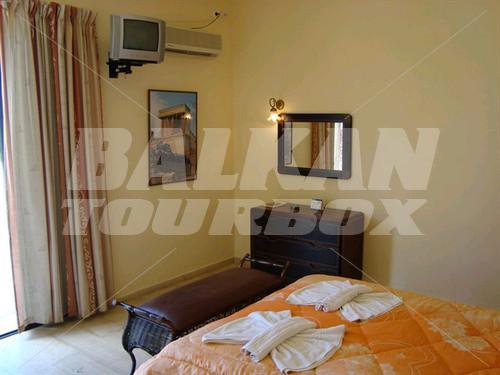 holiday in Amnissos Residence
