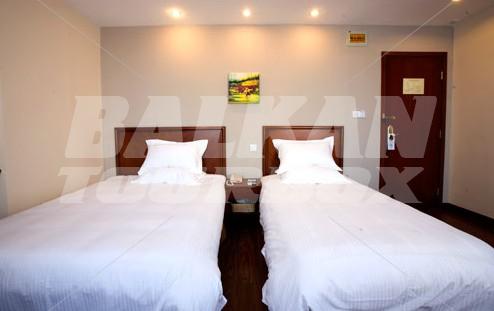 holiday in Greentree Inn Shimen 2 Road