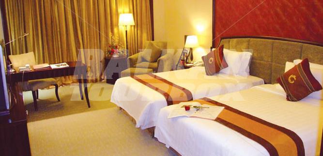 holiday in Royal Marina Plaza
