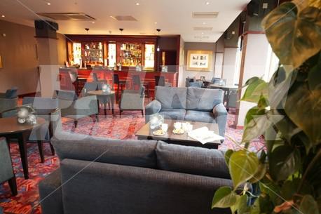 почивка в Mercure Edinburgh City Princes Street Hotel