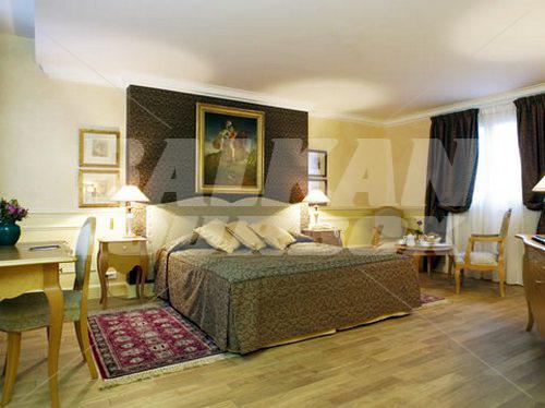 почивка в NH Jolly Hotel Lotti