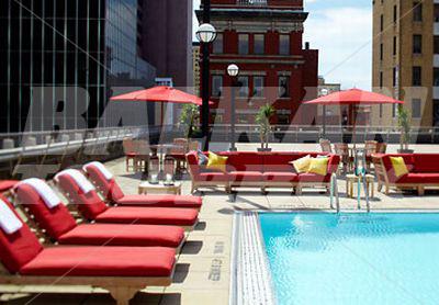 почивка в Renaissance by Marriott Columbus Downtown