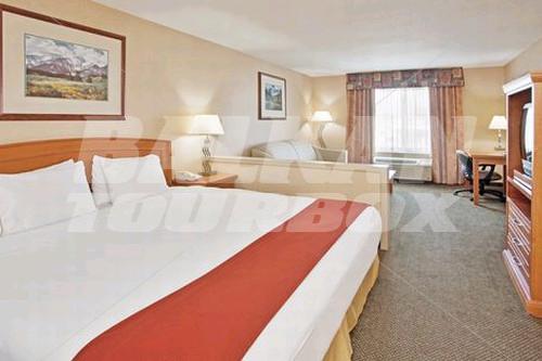 почивка в Holiday Inn Express Hotel and Suites Vernon