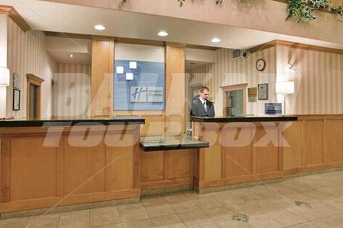 почивка в Holiday Inn Express Hotel and Suites Vernon