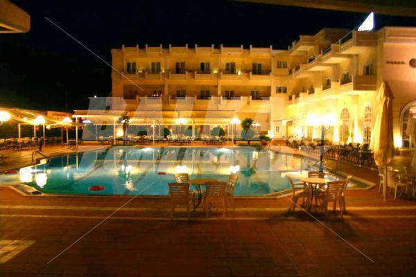holiday in Kouros